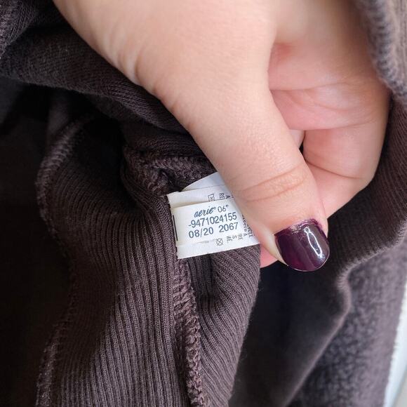 AERIE Chilled Out Split Hem Teddy Soft Sweatshirt Size Small Brown Fleece - Picture 8 of 9